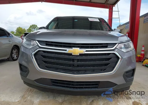 2018 Chevrolet Traverse Ls z USA, uszkodzony, nr VIN 1GNERFKWXJJ170157
